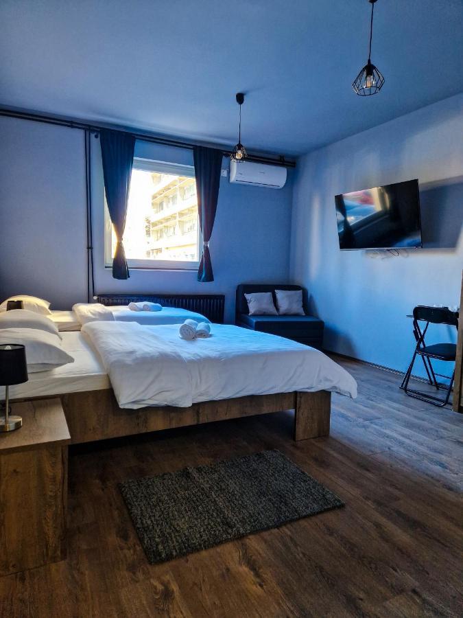 Xxl Rooms אוסילק מראה חיצוני תמונה